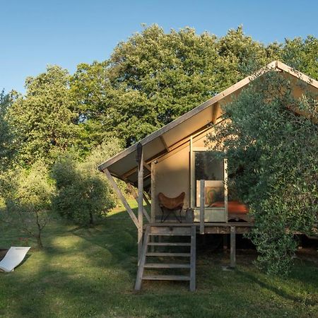 Glamping In Toscana, Luxury Tents In Agriturismo Biologico Sorano  Bagian luar foto