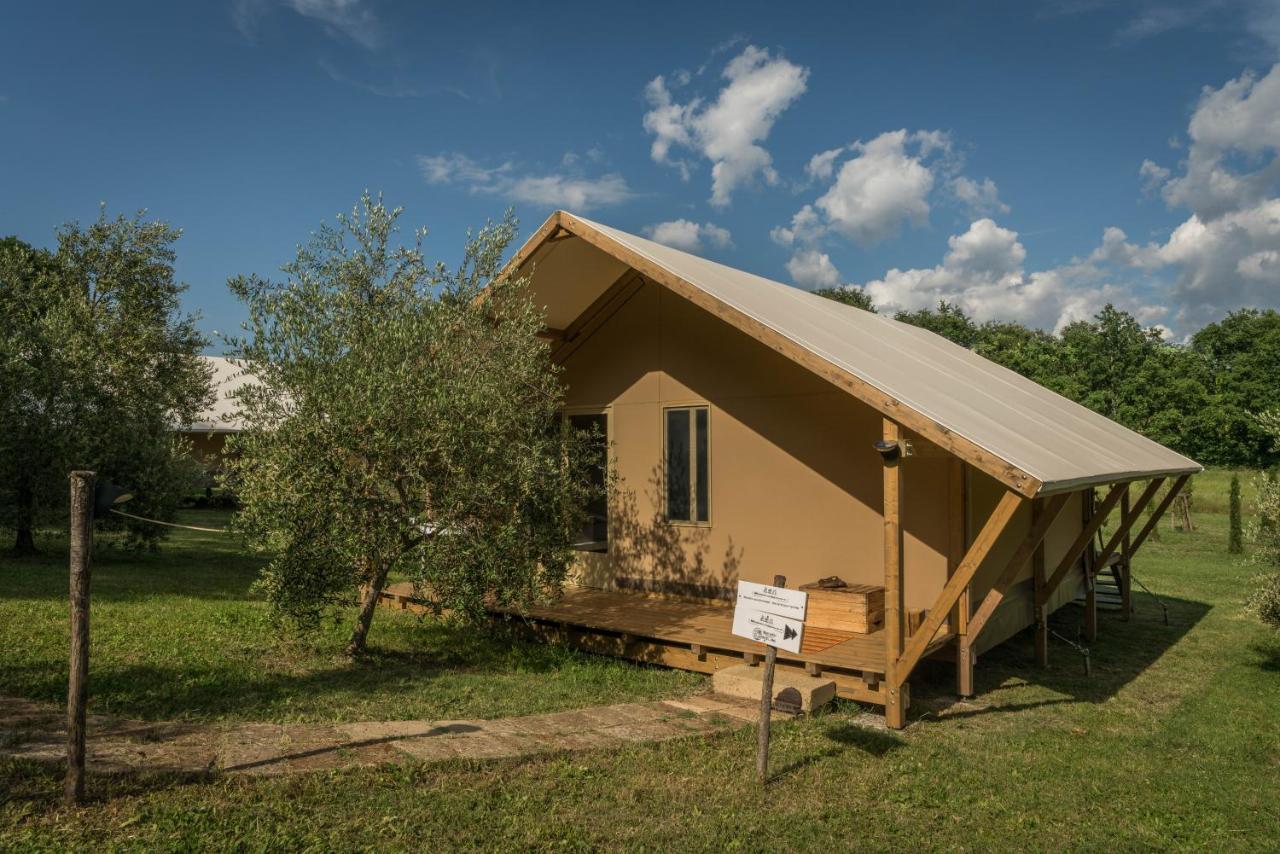 Glamping In Toscana, Luxury Tents In Agriturismo Biologico Sorano  Bagian luar foto