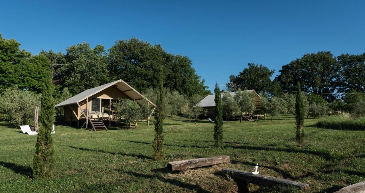 Glamping In Toscana, Luxury Tents In Agriturismo Biologico Sorano  Bagian luar foto