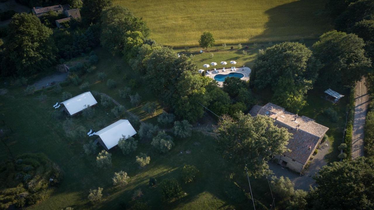 Glamping In Toscana, Luxury Tents In Agriturismo Biologico Sorano  Bagian luar foto