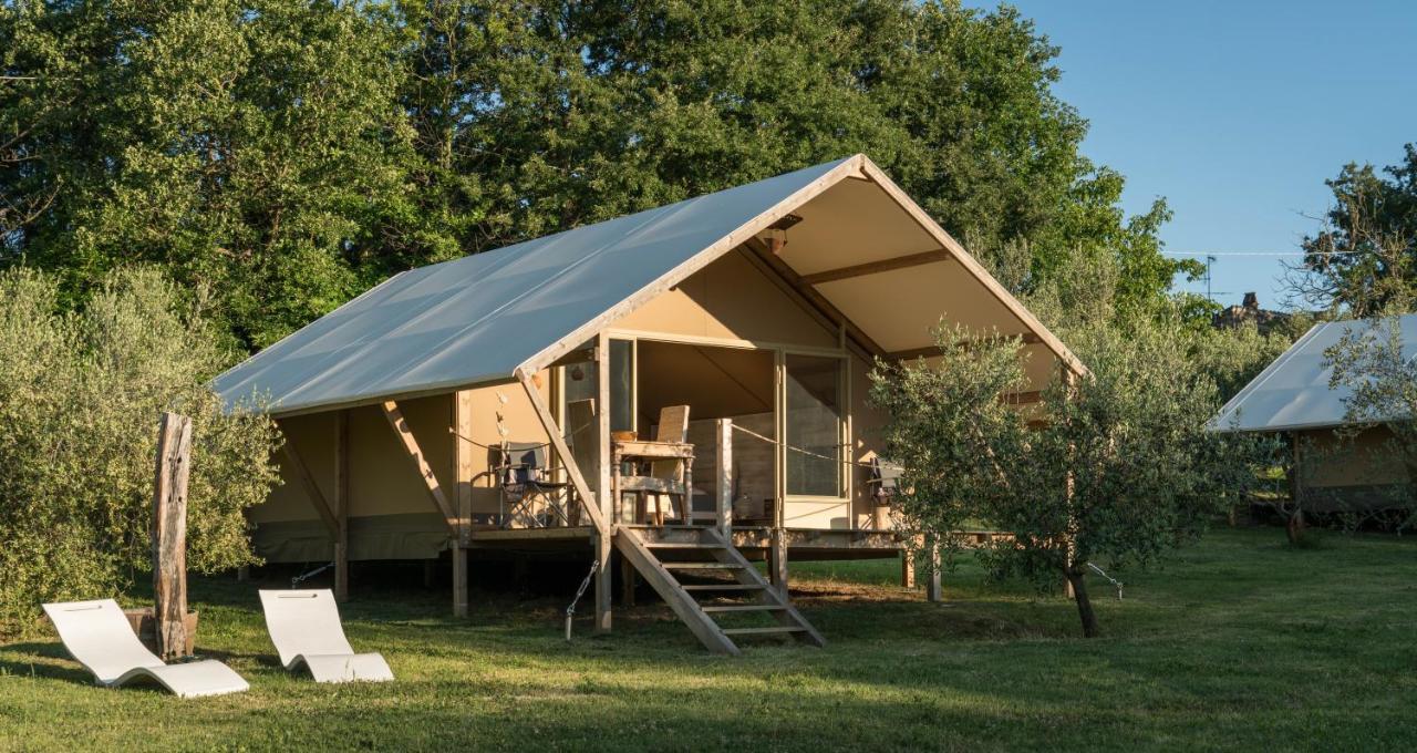 Glamping In Toscana, Luxury Tents In Agriturismo Biologico Sorano  Bagian luar foto