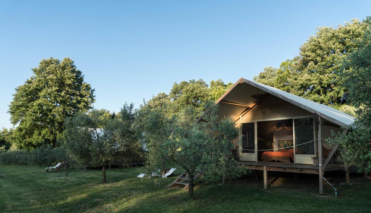 Glamping In Toscana, Luxury Tents In Agriturismo Biologico Sorano  Bagian luar foto