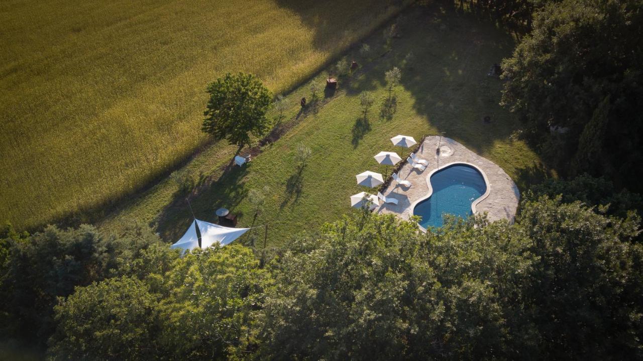 Glamping In Toscana, Luxury Tents In Agriturismo Biologico Sorano  Bagian luar foto