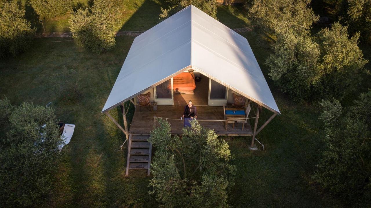 Glamping In Toscana, Luxury Tents In Agriturismo Biologico Sorano  Bagian luar foto